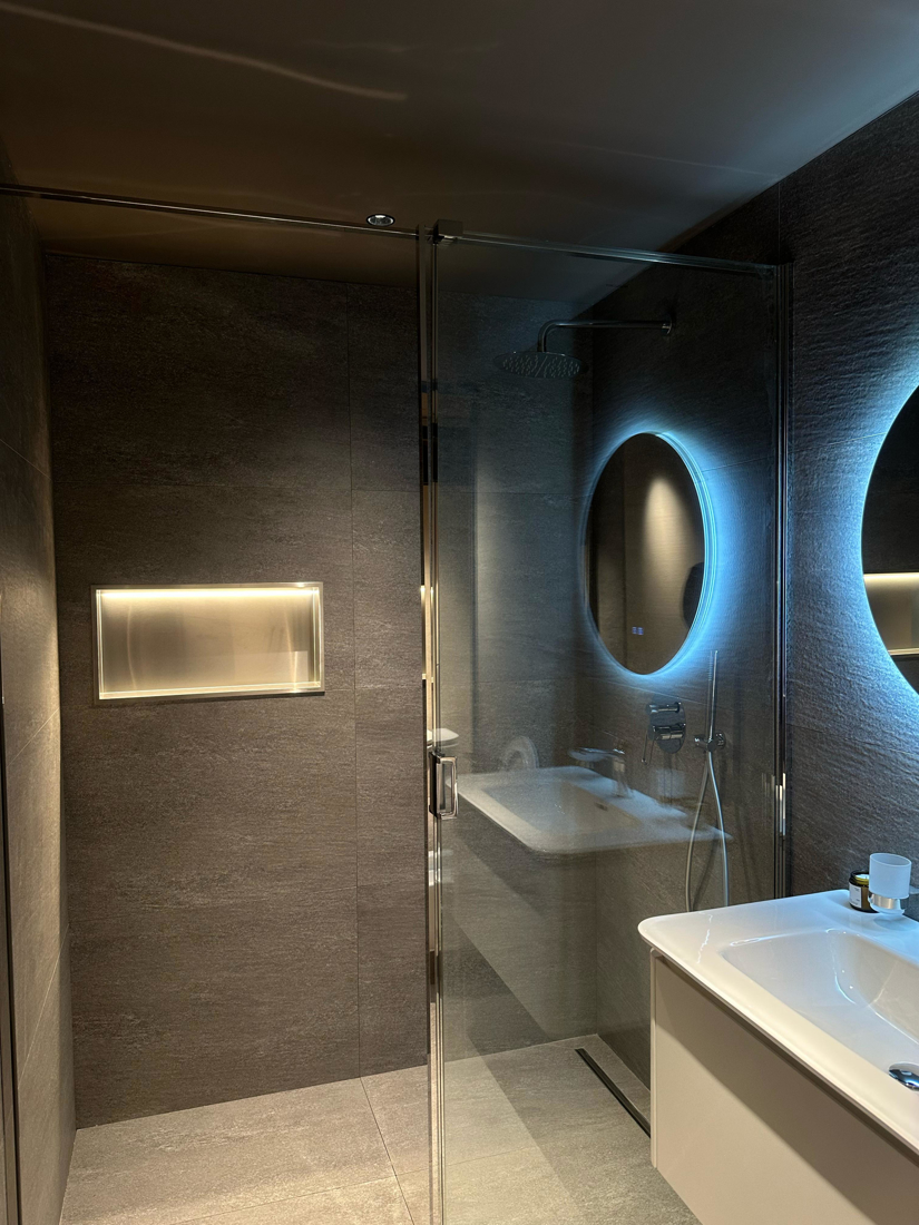 Slika od TUŠ KABINA SA_SB 160X220 HROM