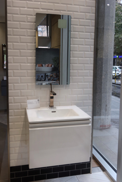 Slika za kategoriju ClASSIC WHITE