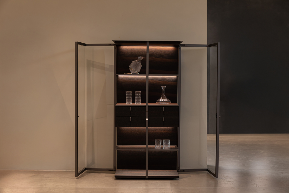 Slika od ANTE VITRINA SMOAKED OAK W807 *D410 *H1603