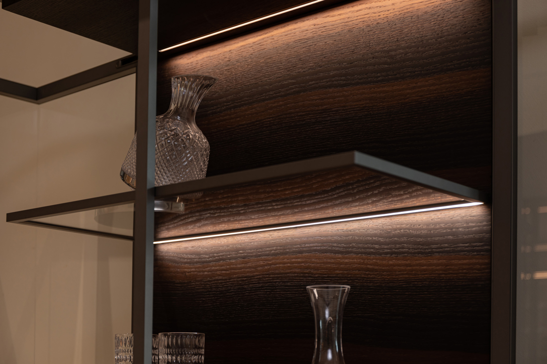 Slika od ANTE VITRINA SMOAKED OAK W807 *D410 *H1603